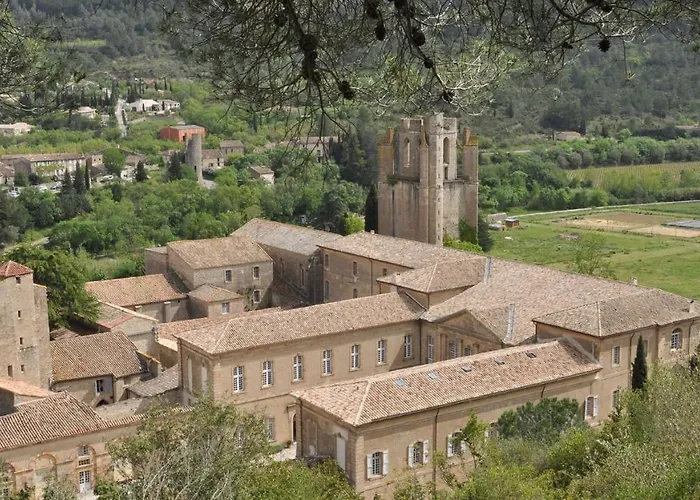 maison a bizanet avec piscine