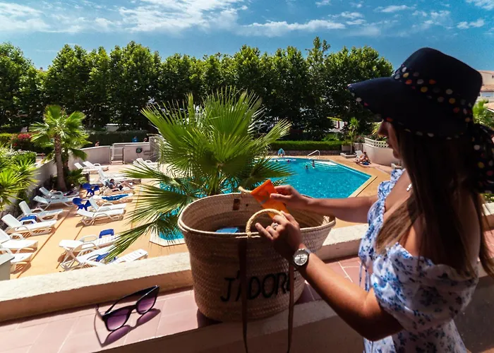 Résidence Agathéa - Esprit Hôtel - Centre Port - Cap d'Agde